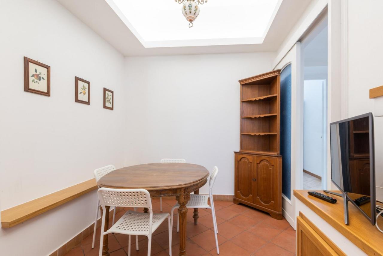 Carosi Apartment, Via Del Viminale Appartement *