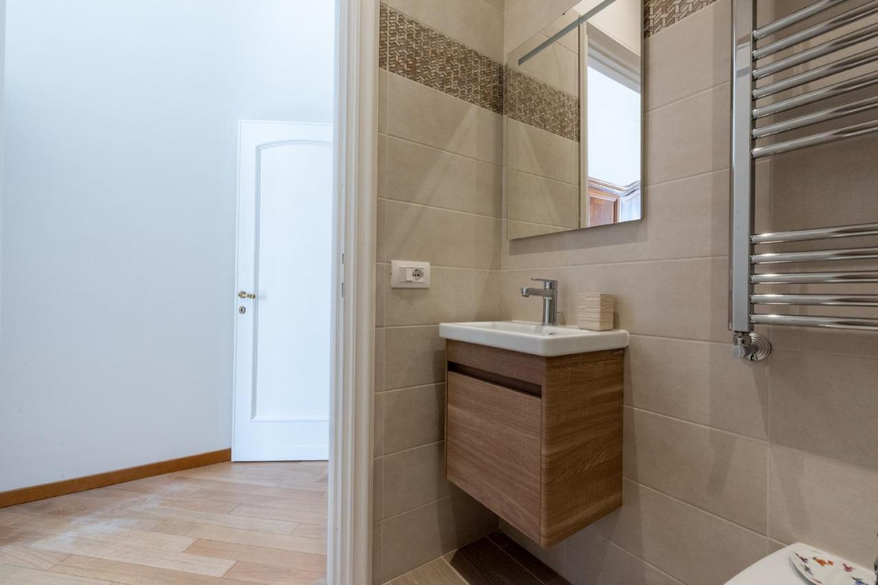Carosi Apartment, Via Del Viminale Apartment Rome